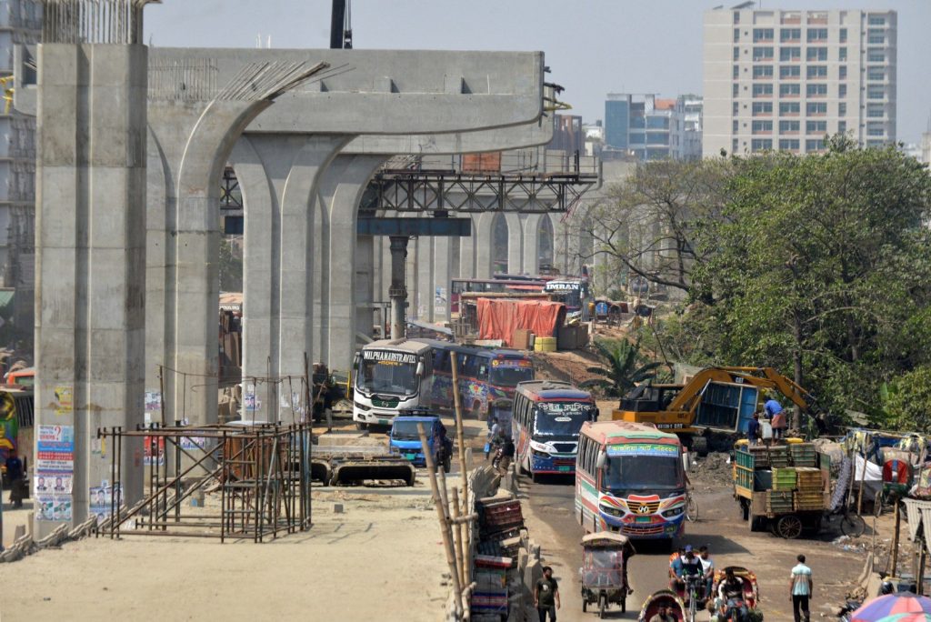 মহাসড়কে ভোগান্তির ১৫৫ স্পট