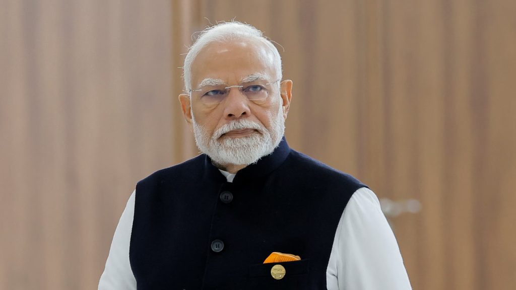 মোদির বিরুদ্ধে যৌন সুবিধার বিনিময়ে মন্ত্রিত্ব দেওয়ার অভিযোগ