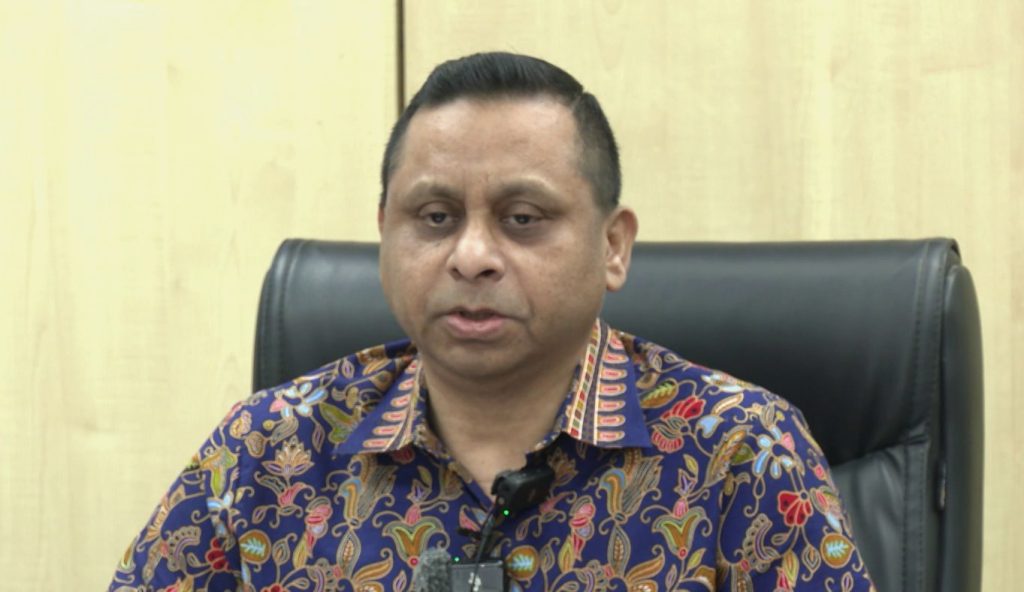 ডিবি থেকে সরানো হলো রেজাউলকে