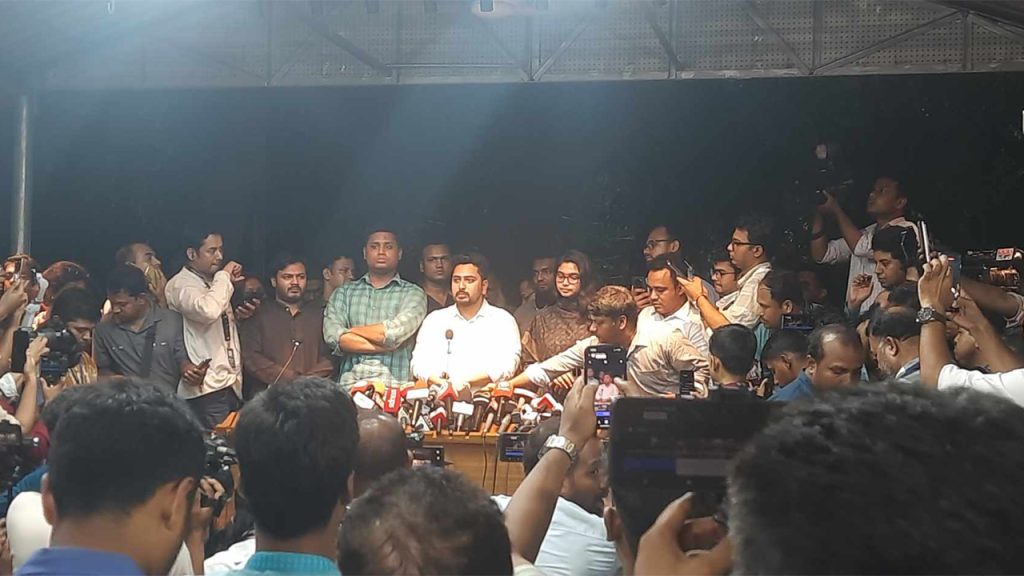 নির্বাচন কমিশন পুনর্গঠন চাইল এনসিপি