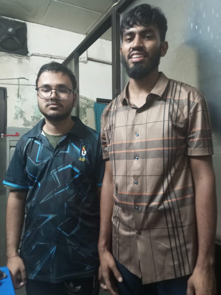 ঢাকা মেডিকেল থেকে ভুয়া চিকিৎসক ও সহযোগী আটক
