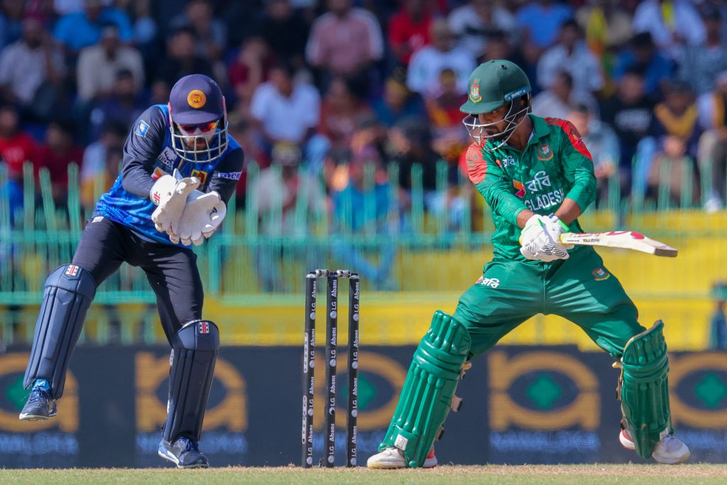 ৫০ ওভারও খেলতে পারল না বাংলাদেশ