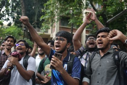 ইঞ্জিনিয়ারদের তিন দফা