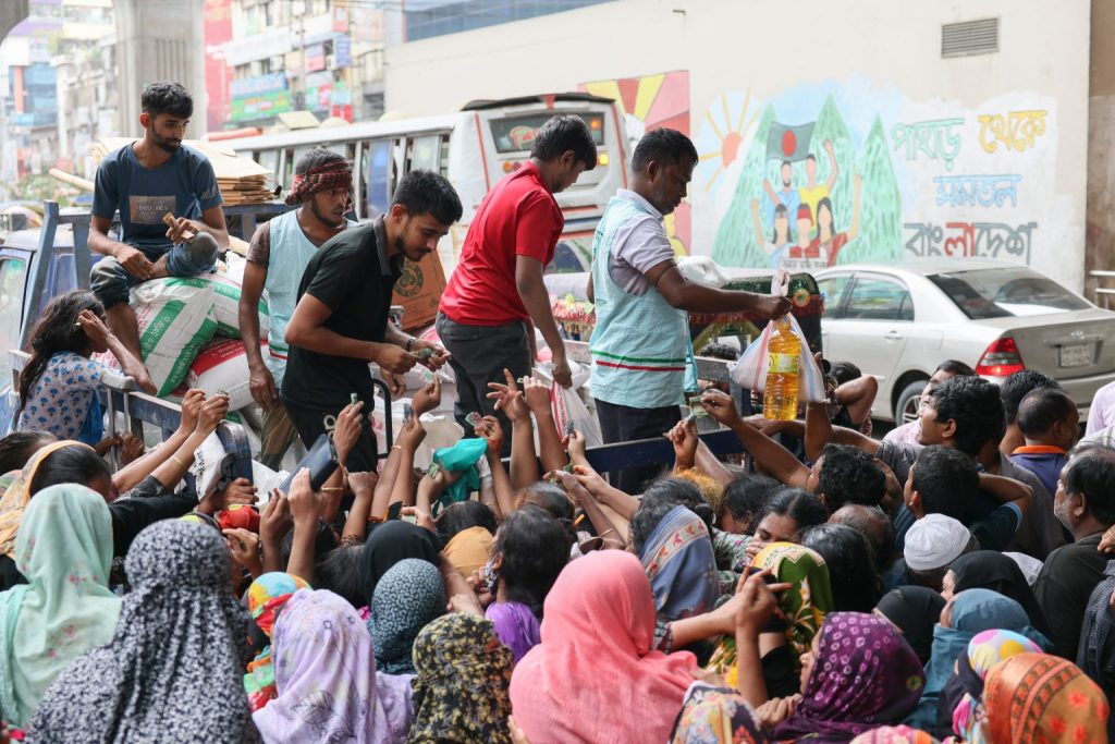 দারিদ্র্যের হার বেড়েছে
