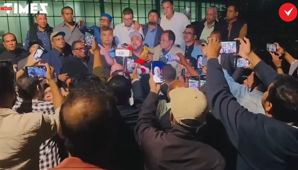 নিউইয়র্কে ডিম ছুড়ে মারা সেই মিজানের জামিন