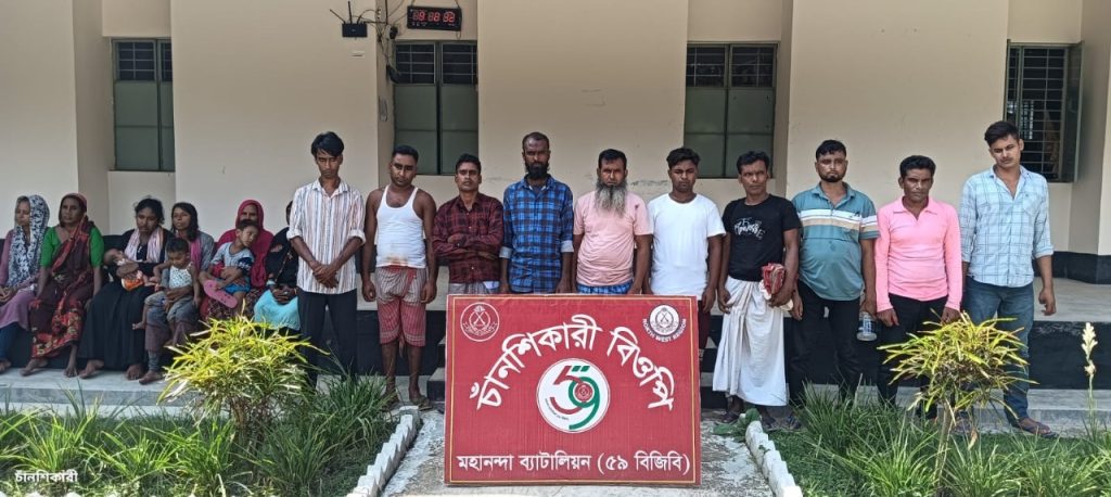 সীমান্তে আবারও ১৯ জনকে পুশইন