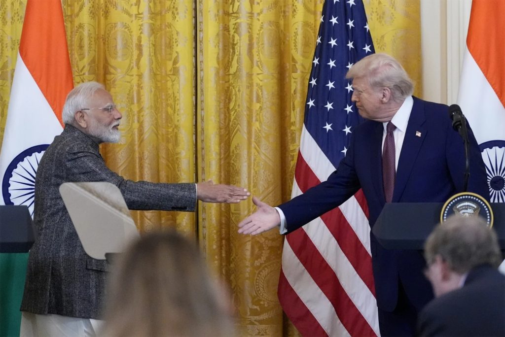 খামেনি হত্যা/ মোদী সরকারের নীরবতায় বিরোধী দলের নিন্দা