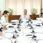 প্রধান উপদেষ্টা ড. ইউনূসের সঙ্গে সাক্ষাৎ করেন নবগঠিত মহেশখালী সমন্বিত উন্নয়ন কর্তৃপক্ষের সদস্যরা। ছবি: পিআইডি