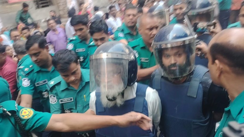 হত্যা মামলায় ছেলেসহ হাজী সেলিম ৪ দিনের রিমান্ডে