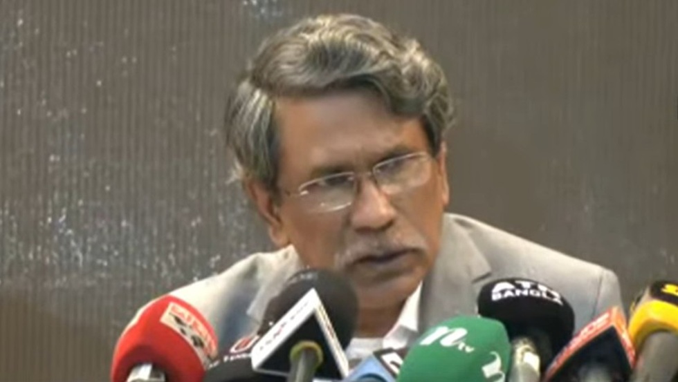 নির্বাচনের দিন বা আগেই গণভোটের সুপারিশ