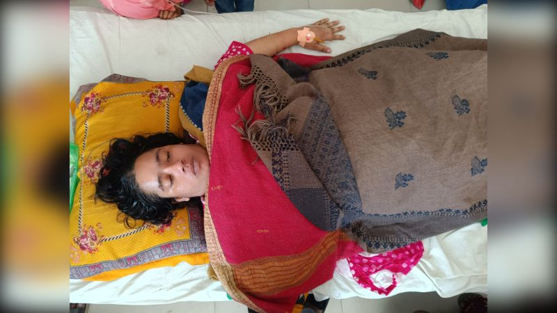 ঝিনাইদহে গৃহবধূর পথরোধ করে নির্যাতনের অভিযোগ