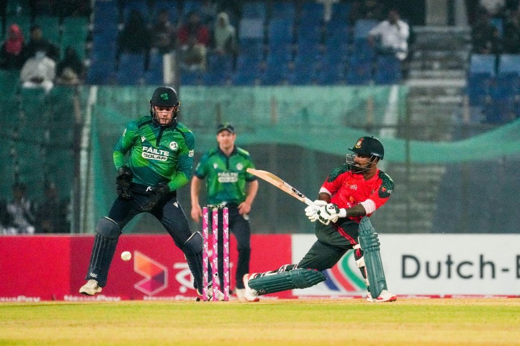 লিটনের ফিফটি, সাইফউদ্দিনের ক্যামিওতে সমতায় বাংলাদেশ