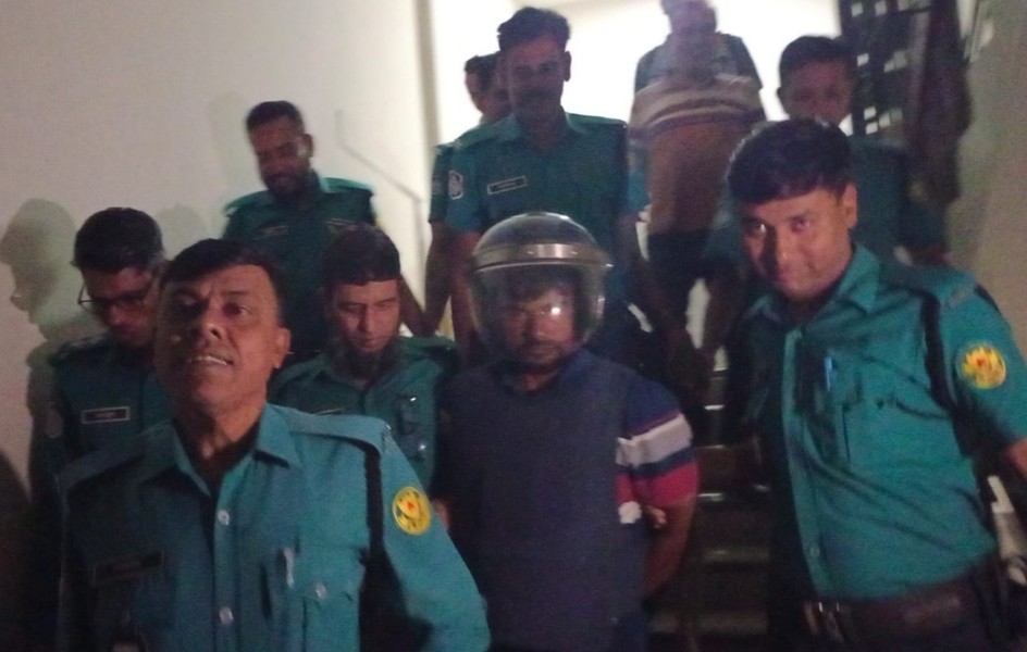 খণ্ডিত মরদেহ উদ্ধার: বন্ধু জরেজ ও প্রেমিকা রিমান্ডে