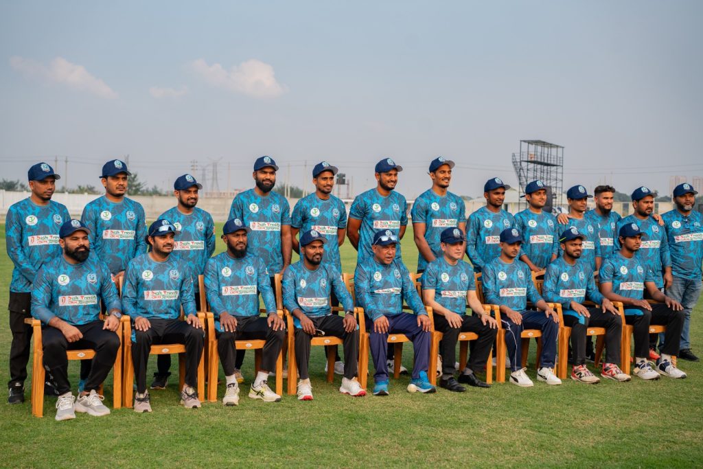 নোয়াখালী এক্সপ্রেস: মিডল অর্ডারে দুশ্চিন্তা, পেসাররাই ভরসা?