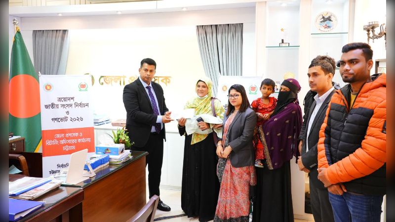 চট্টগ্রামে সেই দুই শিশুর দায়িত্ব নিলেন ডিসি