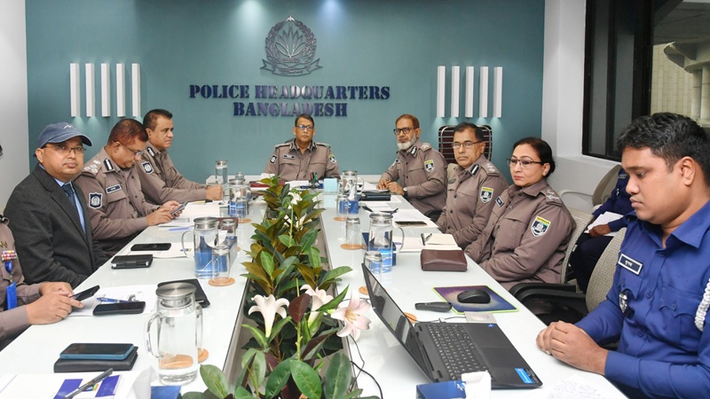 আইনশৃঙ্খলা স্থিতিশীল রাখতে পুলিশের প্রতি আইজিপির নির্দেশ