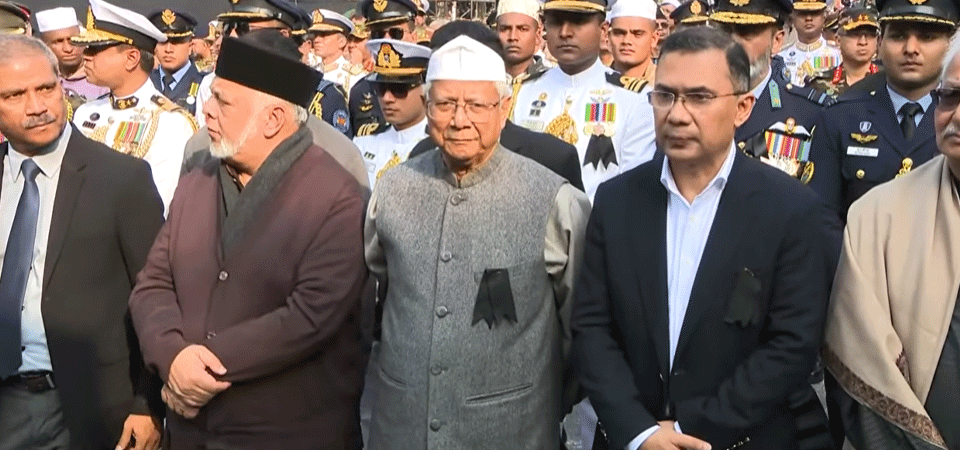 খালেদা জিয়ার জানাজায় অংশ নিয়েছেন তারেক রহমান। ছবি: ভিডিও থেকে নেওয়া