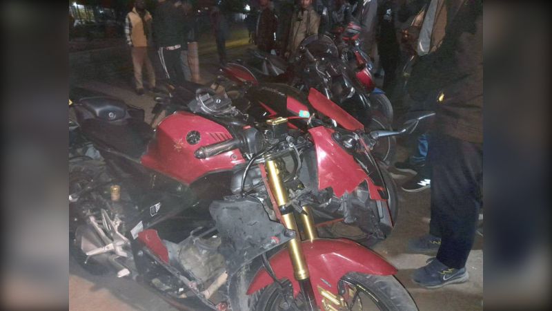 গাইবান্ধায় আ.লীগ নেতাকর্মীদের হামলায় ২ পুলিশ সদস্য আহত