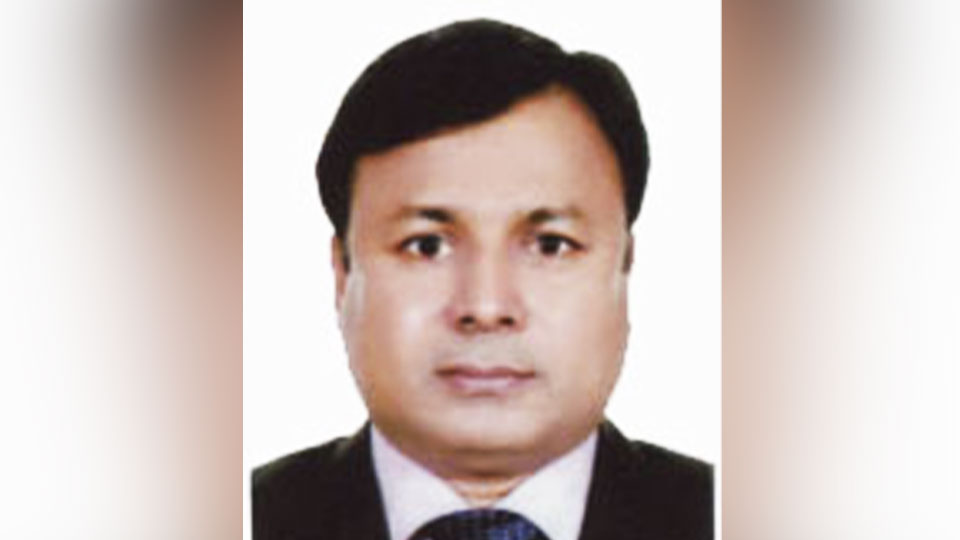 পাসপোর্টের সাবেক পরিচালক ও তার স্ত্রীর সম্পদ জব্দের আদেশ