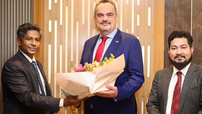 বাংলাদেশে নিযুক্ত যুক্তরাষ্ট্রের নতুন রাষ্ট্রদূত ঢাকায়