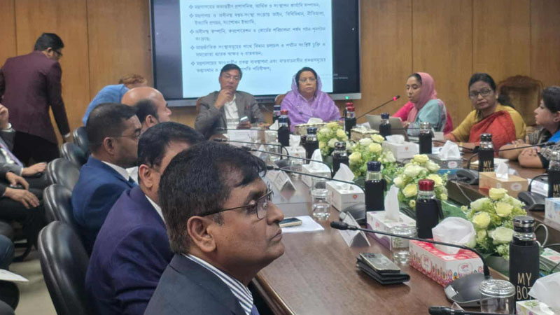 স্বচ্ছতার ভিত্তিতে কাজ করতে চান বেসামরিক বিমানমন্ত্রী