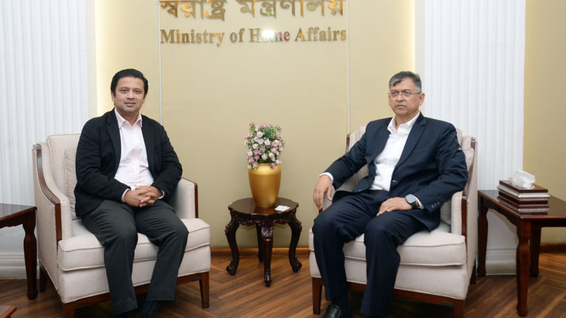 স্বল্পমেয়াদি প্রত্যাশা পূরণে কাজ করছে সরকার: স্বরাষ্ট্রমন্ত্রী