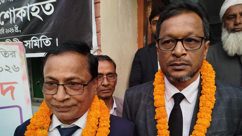 নড়াইল আইনজীবী সমিতির সভাপতি আজিবুর, সম্পাদক রাজু