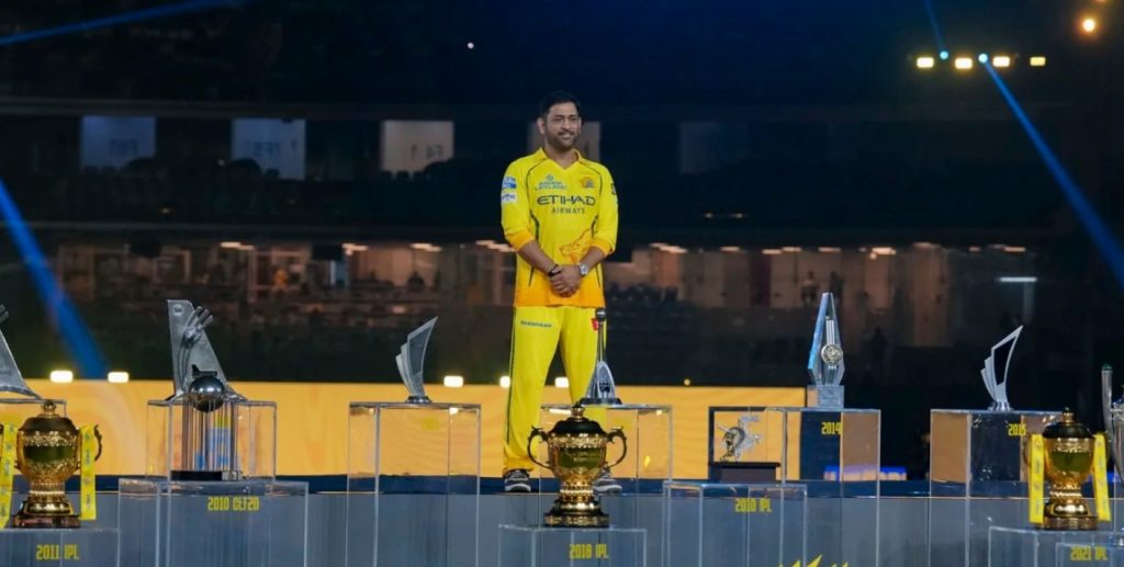 চেন্নাইয়ের প্রথম চার ম্যাচে নেই ধোনি