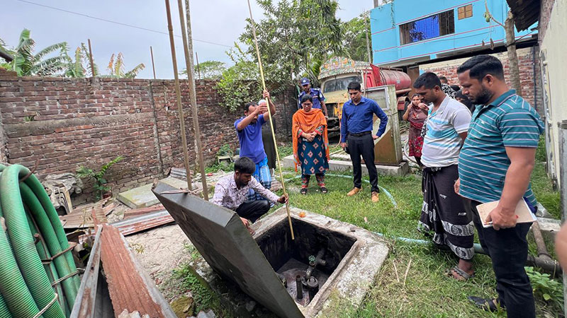 ময়মনসিংহে ২৪ হাজার লিটার জ্বালানি উদ্ধার, ২ লাখ টাকা জরিমানা