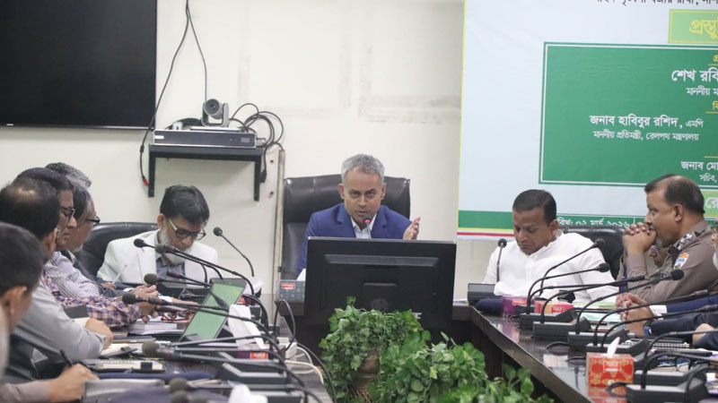 ঈদে রেলযাত্রায় ২৫ শতাংশ আসনবিহীন টিকিট বহাল