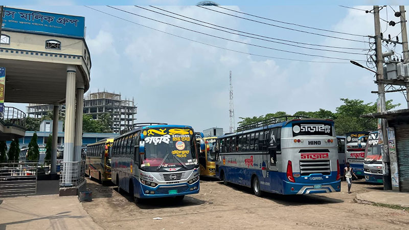 কুষ্টিয়ায় ৩২ ঘণ্টা পর পরিবহনশ্রমিকদের ধর্মঘট প্রত্যাহার