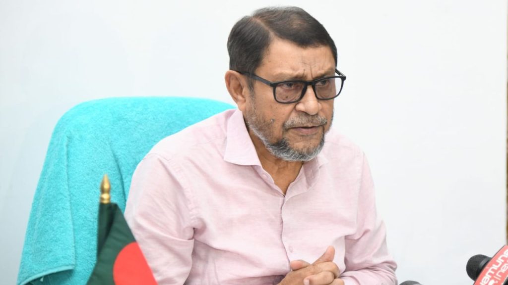 ‘শূন্য পদ পূরণে শিগগিরই লাখো স্বাস্থ্যকর্মী নিয়োগ দেওয়া হবে’