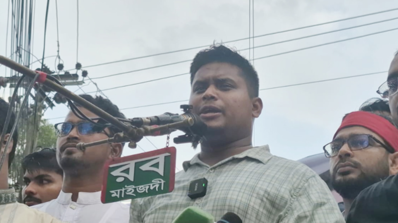 বিএনপির হাইব্রিডদের চাঁদাবাজিতে ব্যবসায়ীরা অতিষ্ঠ: হাসনাত