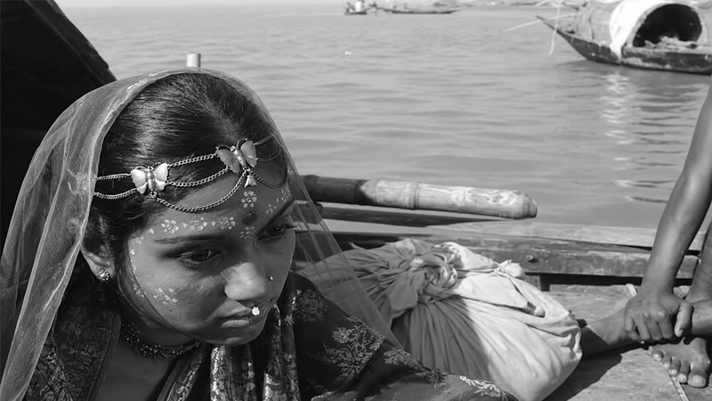 'তিতাস একটি নদীর নাম'-এর দৃশ্যে কবরী।