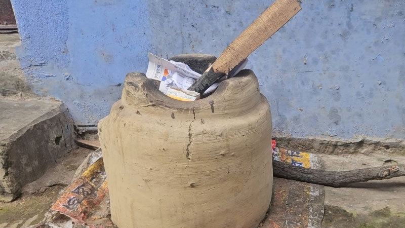 ফের গ্যাস সংকটে ফেনী, ঘরের চুলা থেকে সড়ক সবখানে ভোগান্তি