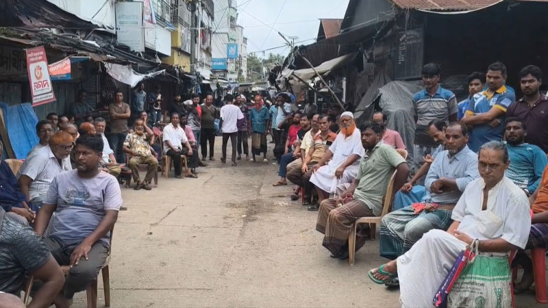 মেহেরপুরের কাঁচাবাজারে অনির্দিষ্টকালের ধর্মঘট