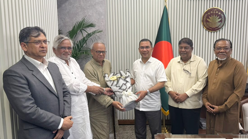 প্রধানমন্ত্রীর সঙ্গে বিএনপির স্থায়ী কমিটির নতুন ৪ সদস্যের সাক্ষাৎ