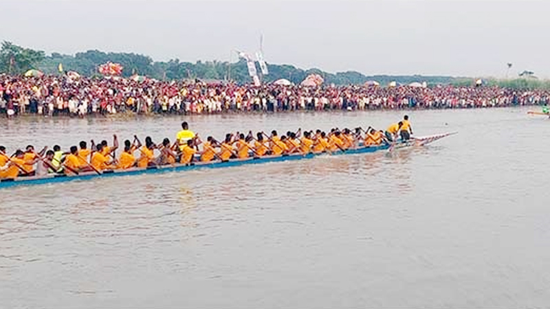 নৌকাবাইচ বন্ধের দাবি ‘তৌহিদি জনতার’, অনড় আয়োজকেরা