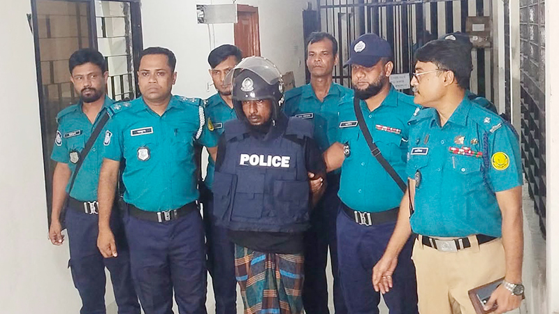 সিলেটে ট্রিপল মার্ডার: গ্রেপ্তার বাবুল ৪ দিনের রিমান্ডে