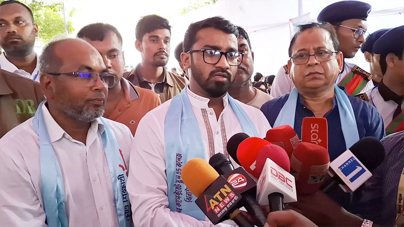 ‘সারজিস-হাসনাত আ.লীগের হয়ে জুলাই অভ্যুত্থান বানচালের চক্রান্ত করেছিল’