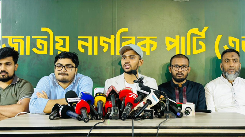 দুদকের অনুসন্ধানকে রাজনৈতিক উদ্দেশ্যপ্রণোদিত বললেন আসিফ