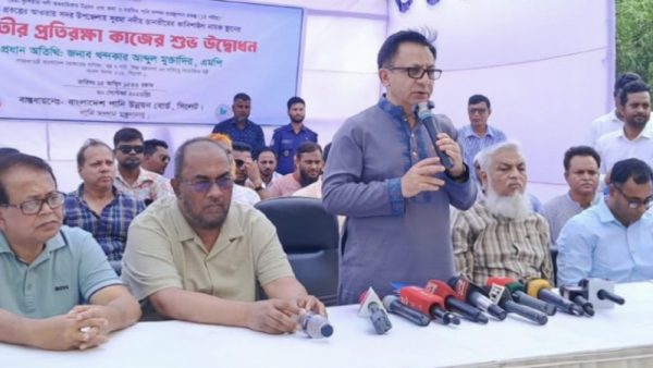 উন্নয়নকাজে অনিয়ম ঠেকাতে স্থানীয় কমিটি চান বাণিজ্যমন্ত্রী
