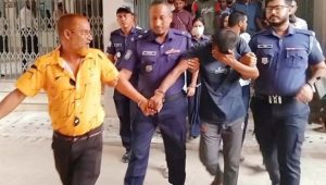 পরিবারের সামনে কলেজছাত্রকে কুপিয়ে হত্যা: ৪ আসামির মৃত্যুদণ্ড
