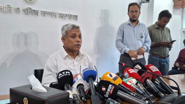 জ্বালানির দাম বাড়ানো ছাড়া বিকল্প ছিল না: জ্বালানি প্রতিমন্ত্রী