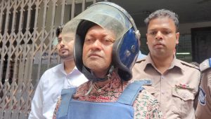 হত্যা মামলায় সাবেক উপাচার্য কলিমউল্লাহকে গ্রেপ্তার দেখাল আদালত
