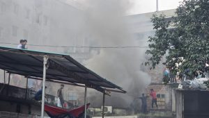 মহাখালীতে রঙের দোকানের আগুন নিয়ন্ত্রণে