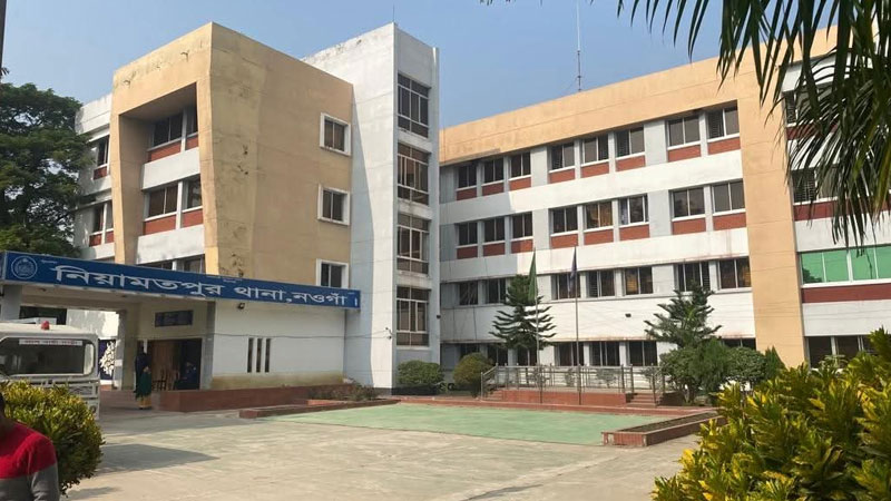 নওগাঁয় পুকুর থেকে ভাঙারি ব্যবসায়ীর মরদেহ উদ্ধার