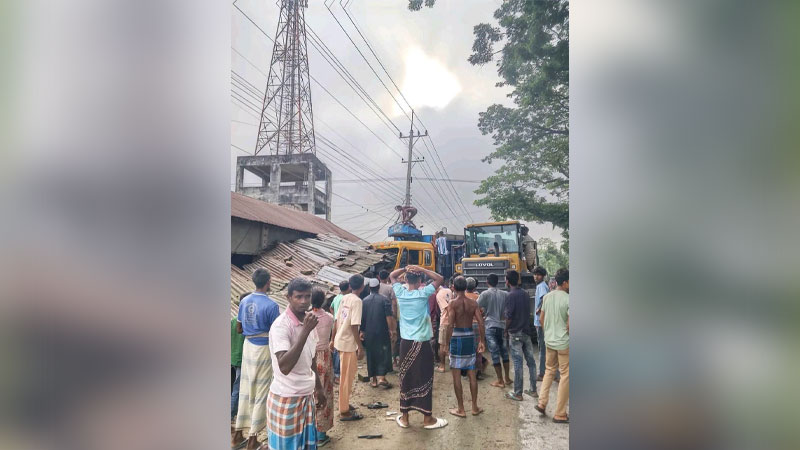 লালমনিরহাটে ট্রাক-অটোরিকশা সংঘর্ষে নিহত ৩