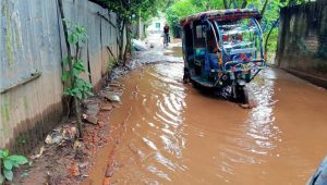 সোনারগাঁয়ে বেহাল রাস্তা, দুর্ভোগে হাজারো মানুষ