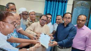 ঠাকুরগাঁও-১ উপনির্বাচনে বিএনপির মির্জা ফয়সলের মনোনয়ন দাখিল